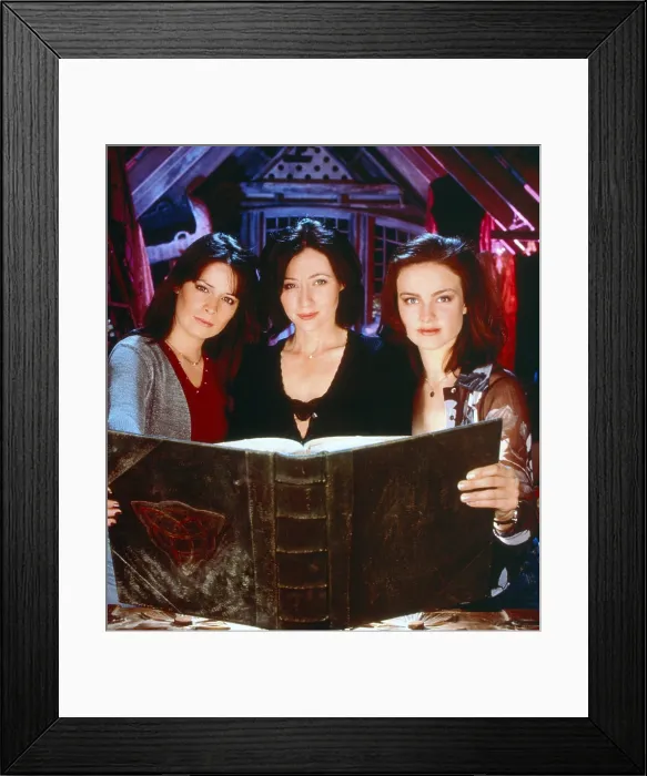 Framed Print : CHARMED, from left: Holly Marie Combs, Shannen Doherty, Lori Rom, 1998, 1998-2006 Framed Print : CHARMED, from left: Holly Marie Combs, Shannen Doherty, Lori Rom, 1998, 1998-2006