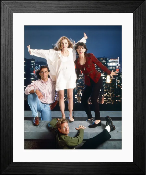 Framed Print : CAROLINE IN THE CITY, from left: Eric Lutes, Malcolm Gets (bottom), Lea Thompson, Amy Pietz, 1995-1999