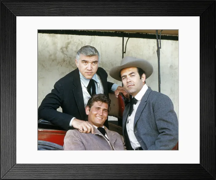 Framed Print : BONANZA, from left: Lorne Greene, Michael Landon, Pernell Roberts, 1960, 1959-1973