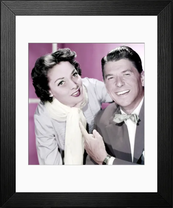 Framed Print : GENERAL ELECTRIC THEATER, from left, guest Kathryn Grayson, host Ronald Reagan, ca. 1955-56