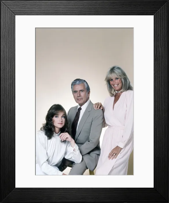 Framed Print : DYNASTY, from left: Pamela Sue Martin, John Forsythe, Linda Evans, 1981-89 Framed Print : DYNASTY, from left: Pamela Sue Martin, John Forsythe, Linda Evans, 1981-89