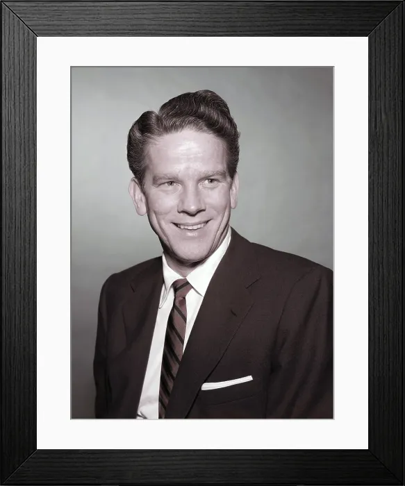 Framed Print : YOUR HIT PARADE, Snooky Lanson, 1950-1959