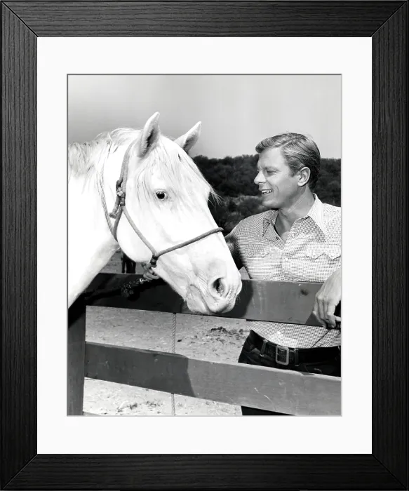 Framed Print : FURY, Peter Graves, 1955-60 (1956 photo) Framed Print : FURY, Peter Graves, 1955-60 (1956 photo)