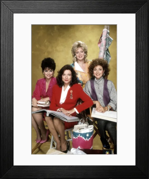 Framed Print : DESIGNING WOMEN, from left, Delta Burke, Dixie Carter, Jean Smart, Annie Potts, 1986-93 (1986 photo)
