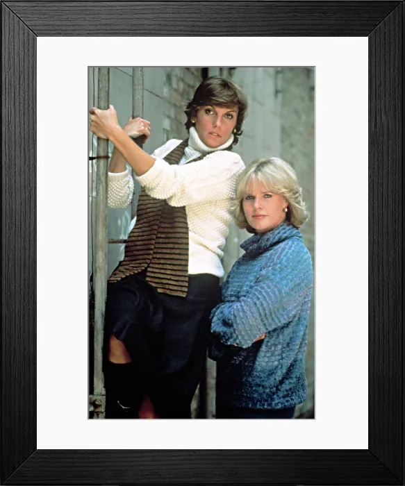 Framed Print : CAGNEY AND LACEY, Tyne Daly, Sharon Gless, 1982-1988