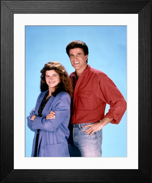 Framed Print : CHEERS, from left, Kirstie Alley, Ted Danson, 1982-93 (ca. 1990 photo) Framed Print : CHEERS, from left, Kirstie Alley, Ted Danson, 1982-93 (ca. 1990 photo)