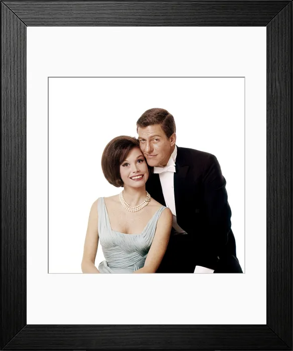 Framed Print : THE DICK VAN DYKE SHOW, from left, Mary Tyler Moore, Dick Van Dyke, (1965), 1961-66 Framed Print : THE DICK VAN DYKE SHOW, from left, Mary Tyler Moore, Dick Van Dyke, (1965), 1961-66