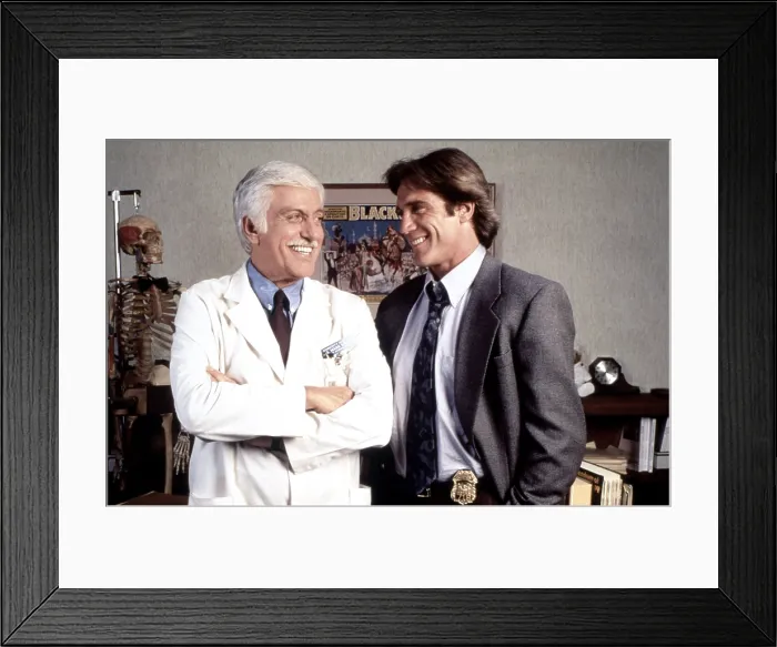 Framed Print : DIAGNOSIS MURDER, from left, Dick Van Dyke, Barry Van Dyke, 1993-2001