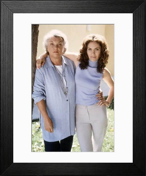 Framed Print : JUDGING AMY, from left: Tyne Daly, Amy Brenneman, (1999), 1999-2005