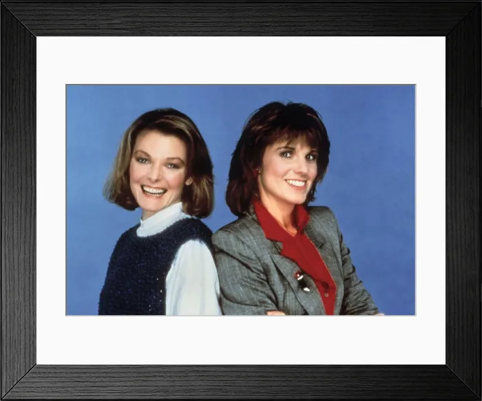 Framed Print : KATE & ALLIE, from left: Jane Curtin, Susan Saint James, 1984-1989