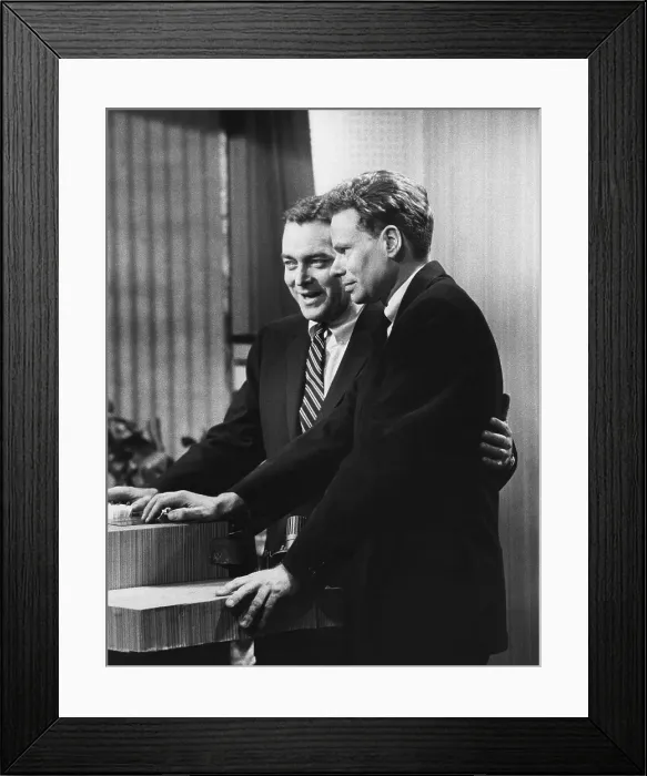 Framed Print : TWENTY-ONE, from left: Jack Barry (host), Charles Van Doren (contestant), (1957), 1956-1958 Framed Print : TWENTY-ONE, from left: Jack Barry (host), Charles Van Doren (contestant), (1957), 1956-1958
