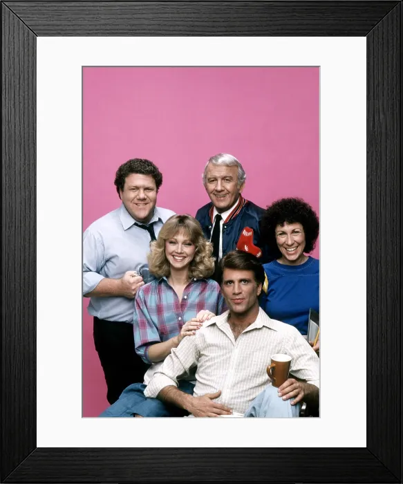 Framed Print : CHEERS, from left, George Wendt, Shelley Long, Nicholas Colasanto, Ted Danson, Rhea Perlman 1982-93 (1982 photo)