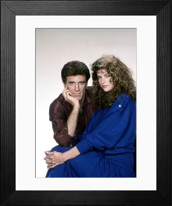 Framed Print : CHEERS, from left, Ted Danson, Kirstie Alley, 1982-93 (ca. 1987 photo) Framed Print : CHEERS, from left, Ted Danson, Kirstie Alley, 1982-93 (ca. 1987 photo)