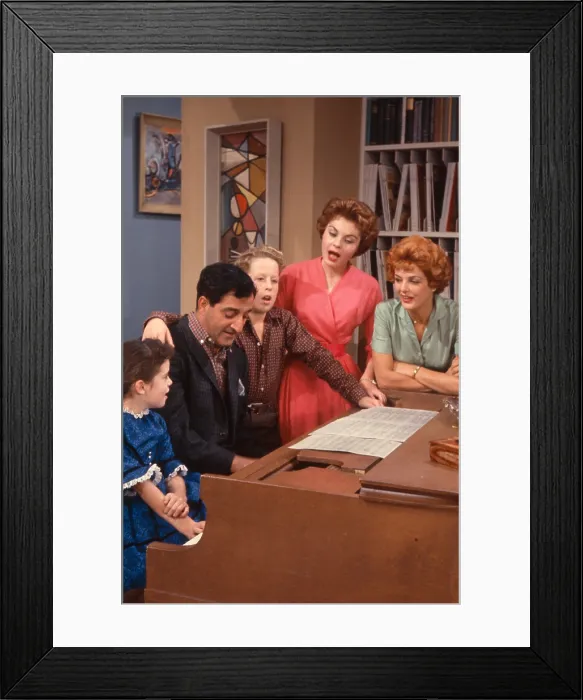 Framed Print : MAKE ROOM FOR DADDY, aka THE DANNY THOMAS SHOW, from left: Angela Cartwright, Danny Thomas, Rusty Hamer, Sherry Jackson, Marjorie Lord, 1953-1965
