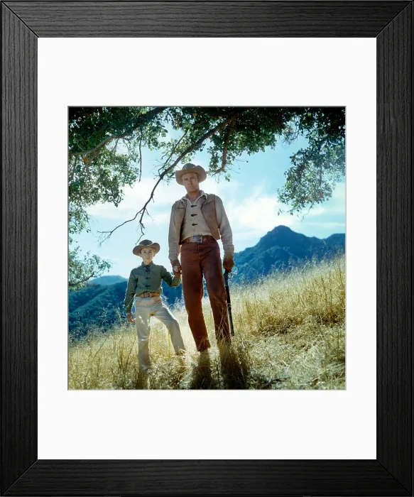 Framed Print : THE RIFLEMAN, Johnny Crawford, Chuck Connors, (Feb 1959), 1958-1962 Framed Print : THE RIFLEMAN, Johnny Crawford, Chuck Connors, (Feb 1959), 1958-1962