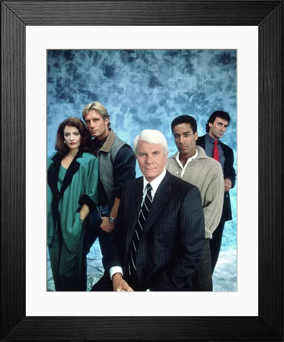 Framed Print : MISSION: IMPOSSIBLE, from left: Terry Markwell, Anthony Hamilton, Peter Graves, Phil Morris, Thaao Penghlis, 1988-1990