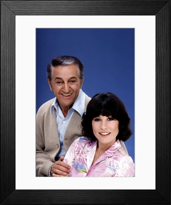 Framed Print : I'M A BIG GIRL NOW, from left, Danny Thomas, Diana Canova, 1980-81