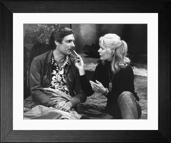 Framed Print : MASH, (aka M*A*S*H*), from left: Alan Alda, Loretta Swit, 1972-1983