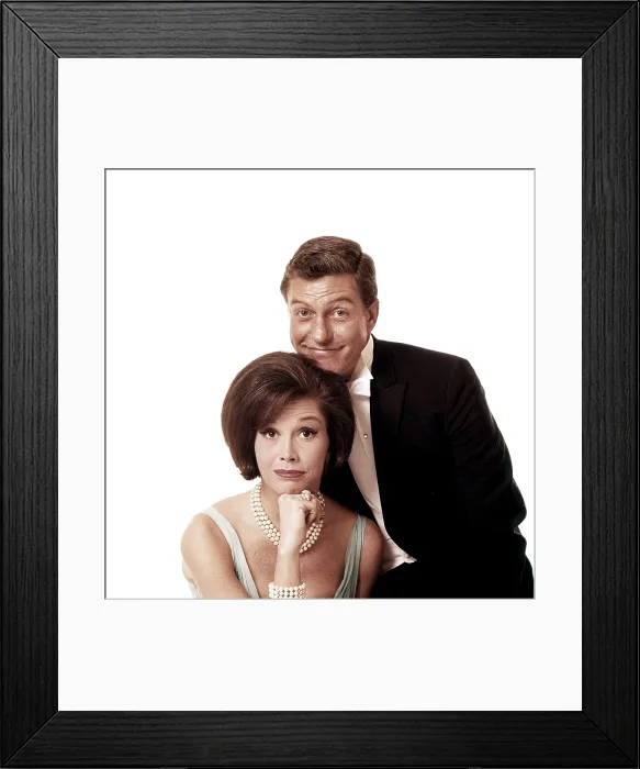 Framed Print : THE DICK VAN DYKE SHOW, from left, Mary Tyler Moore, Dick Van Dyke, (1965), 1961-66 Framed Print : THE DICK VAN DYKE SHOW, from left, Mary Tyler Moore, Dick Van Dyke, (1965), 1961-66