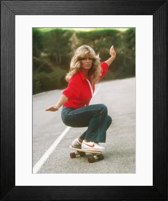 Framed Print : CHARLIE'S ANGELS, Farrah Fawcett, Consenting Adults, (Season 1, episode 110, aired December 8, 1976), 1976-1981 Framed Print : CHARLIE'S ANGELS, Farrah Fawcett, Consenting Adults, (Season 1, episode 110, aired December 8, 1976), 1976-1981