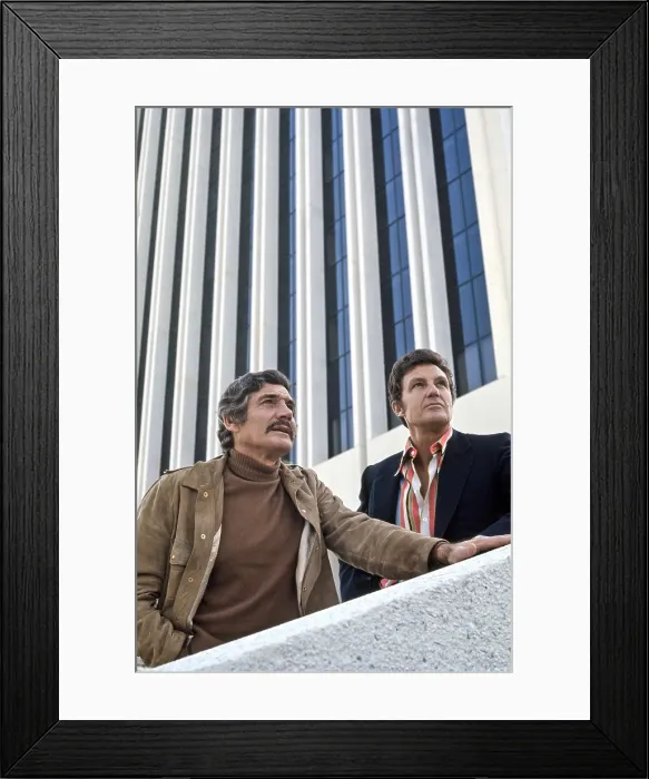 Framed Print : THE NAME OF THE GAME, Gene Barry, Robert Stack, (1971), 1968-71