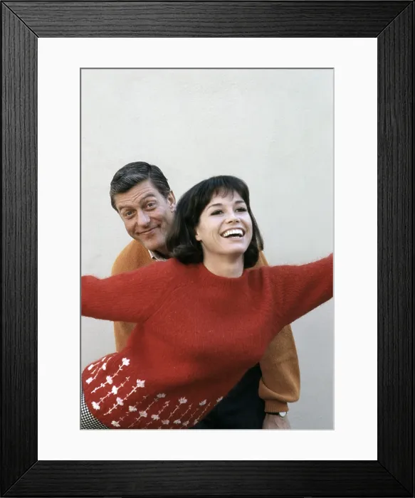 Framed Print : THE DICK VAN DYKE SHOW, from left: Dick Van Dyke, Mary Tyler Moore, (1966), 1961-1966 Framed Print : THE DICK VAN DYKE SHOW, from left: Dick Van Dyke, Mary Tyler Moore, (1966), 1961-1966