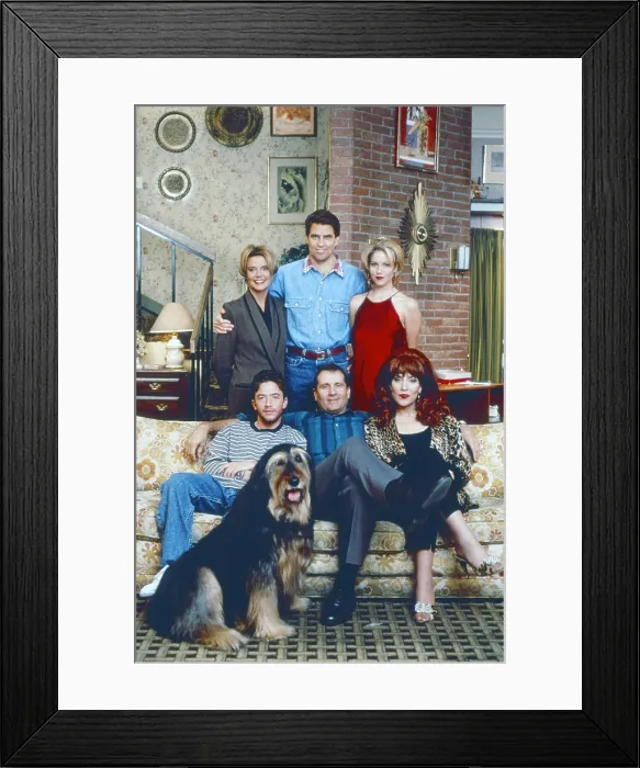 Framed Print : MARRIED...WITH CHILDREN, (aka MARRIED WITH CHILDREN), seated, from left: David Faustino, Ed O'Neill, Katey Sagal; standing, from left: Amanda Bearse, Ted McGinley