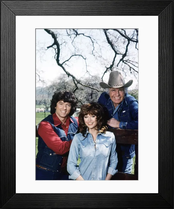 Framed Print : DALLAS, from left, Patrick Duffy, Victoria Principal, Jim Davis, 1978-91 (1979 photo)