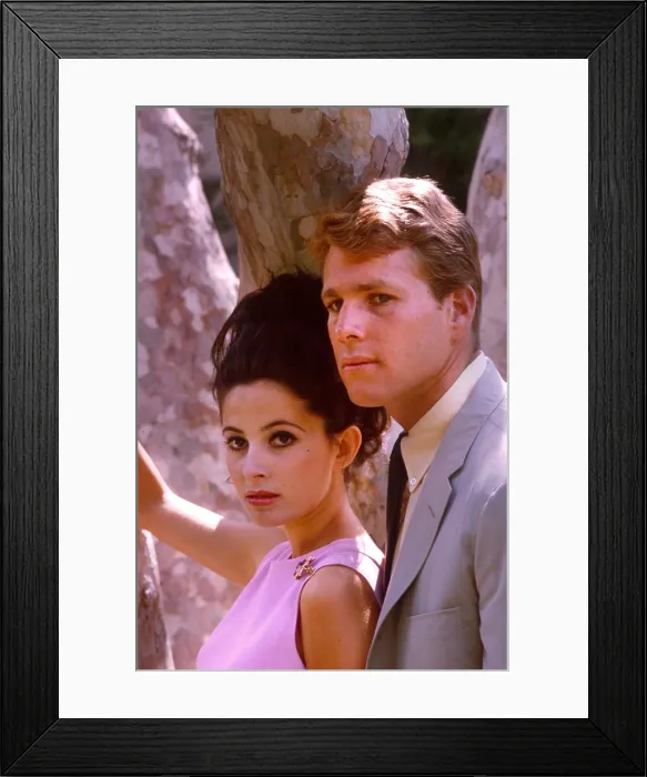 Framed Print : PEYTON PLACE, Barbara Parkins, Ryan O'Neal, 1964-1969 Framed Print : PEYTON PLACE, Barbara Parkins, Ryan O'Neal, 1964-1969