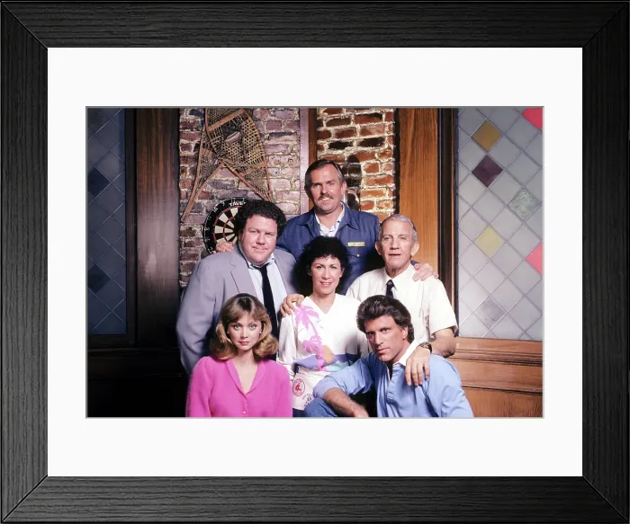 Framed Print : CHEERS, George Wendt, Shelley Long, John Ratzenberger, Rhea Perlman, Nicholas Colasanto, Ted Danson, (1982-1985), 1982-1993