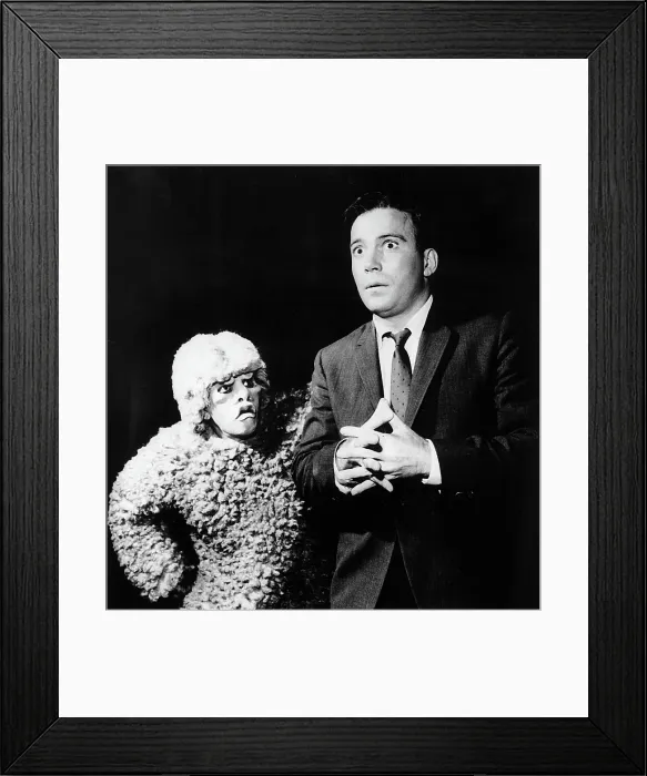 Framed Print : THE TWILIGHT ZONE, Nick Cravat (as The Gremlin), William Shatner, in the ep: Nightmare At 20, 000 Feet, 10 / 11 / 63. Season 5 Framed Print : THE TWILIGHT ZONE, Nick Cravat (as The Gremlin), William Shatner, in the ep: Nightmare At 20, 000 Feet, 10 / 11 / 63. Season 5