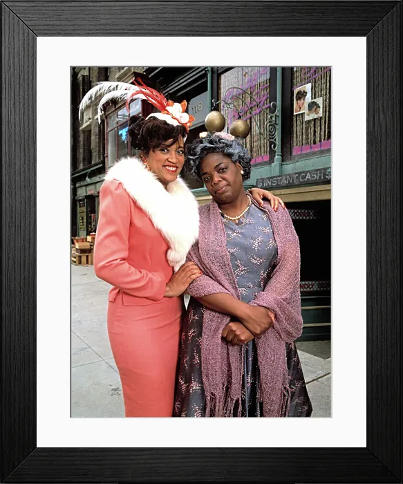 Framed Print : THE WOMEN OF BREWSTER PLACE, Jackee, Oprah Winfrey, 1989 Framed Print : THE WOMEN OF BREWSTER PLACE, Jackee, Oprah Winfrey, 1989