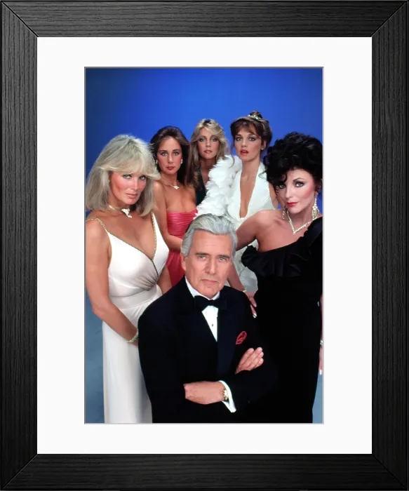 Framed Print : DYNASTY, Linda Evans, Pamela Bellwood, Heather Locklear, Pamela Sue Martin, Joan Collins, John Forsythe, 1981-1989, 1981-89