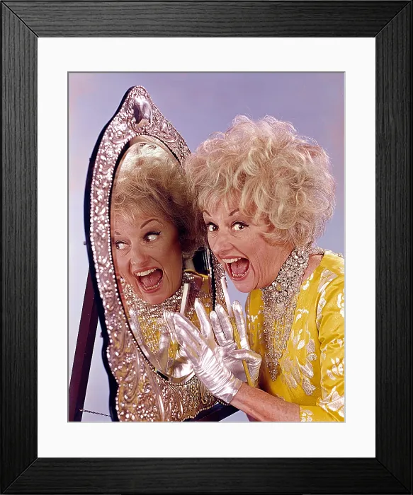 Framed Print : PHYLLIS DILLER, portrait