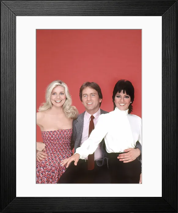 Framed Print : THREE'S COMPANY, Priscilla Barnes, John Ritter, Joyce DeWitt, (1981), 1977-84 Framed Print : THREE'S COMPANY, Priscilla Barnes, John Ritter, Joyce DeWitt, (1981), 1977-84