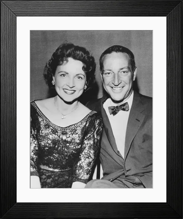 Framed Print : I'VE GOT A SECRET, from left: Betty White, host Garry Moore, (1958), 1952-1967