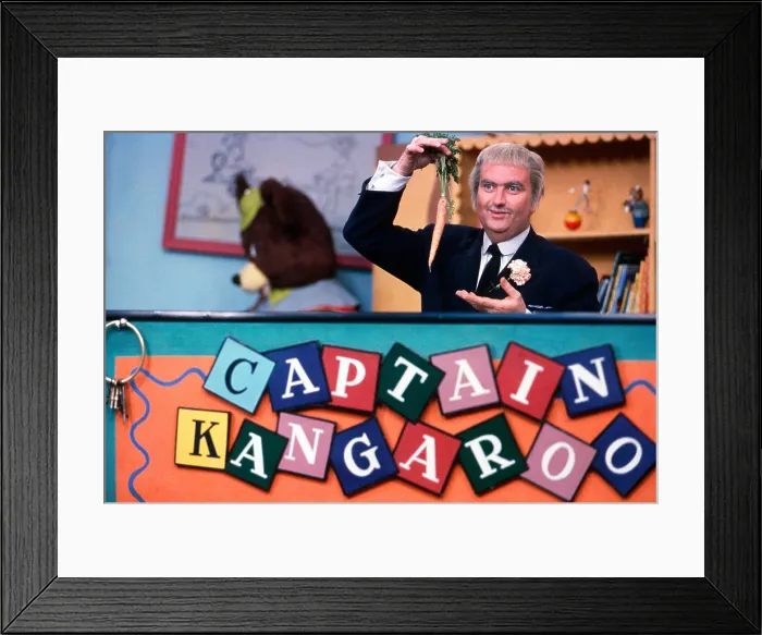 Framed Print : CAPTAIN KANGAROO, Bob Keeshan (1961), 1955-84 Framed Print : CAPTAIN KANGAROO, Bob Keeshan (1961), 1955-84