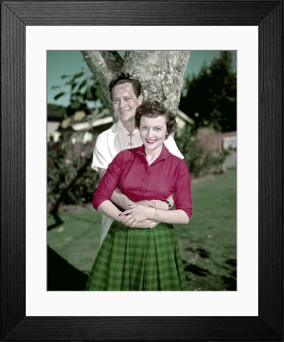 Framed Print : LIFE WITH ELIZABETH, from left: Del Moore, Betty White, 1952-55
