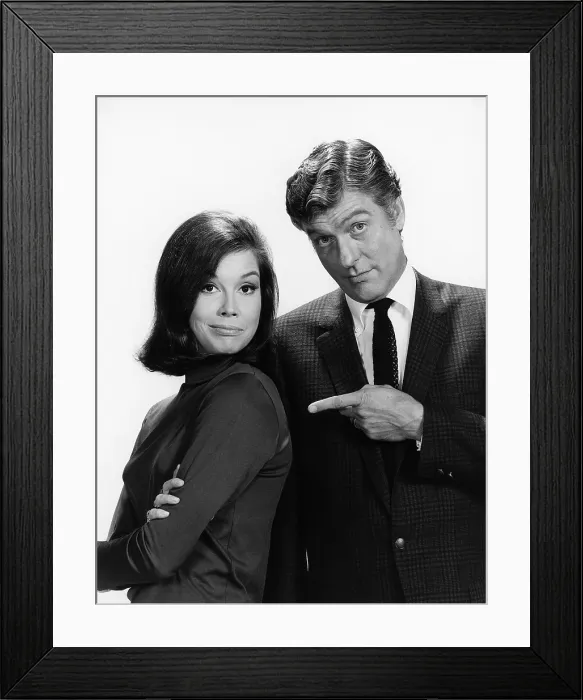 Framed Print : DICK VAN DYKE AND THE OTHER WOMAN, from left: Mary Tyler Moore, Dick Van Dyke, (aired April 13, 1969)