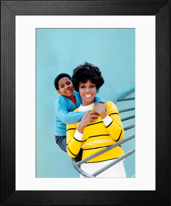 Framed Print : JULIA, from left: Marc Copage, Diahann Carroll, (Season 1, 1969), 1968-1971