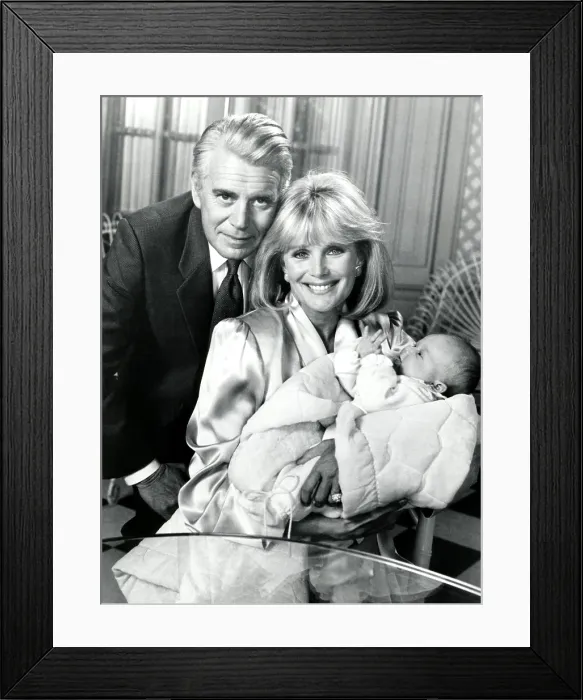 Framed Print : DYNASTY, from left, John Forsythe, Linda Evans, 1981-89 (1985 photo)