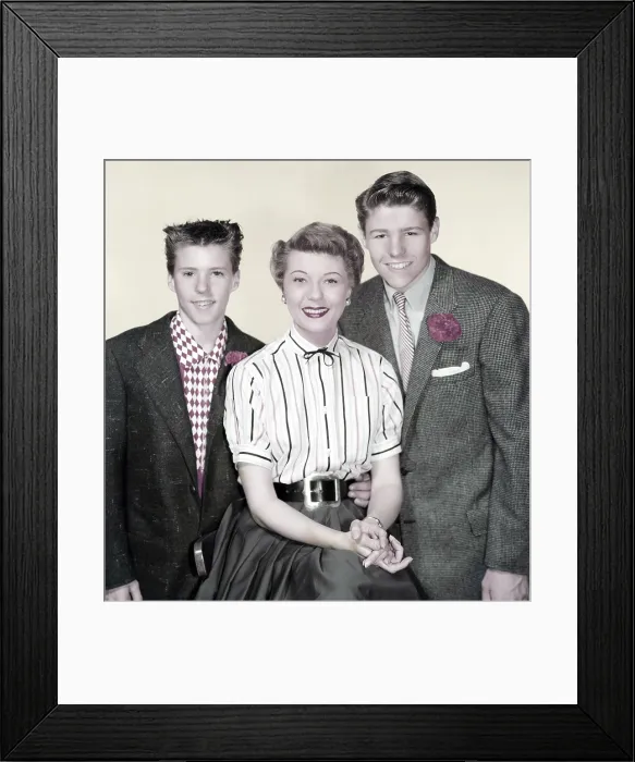 Framed Print : THE ADVENTURES OF OZZIE AND HARRIET, from left: Ricky Nelson, Harriet Nelson, David Nelson, 1954