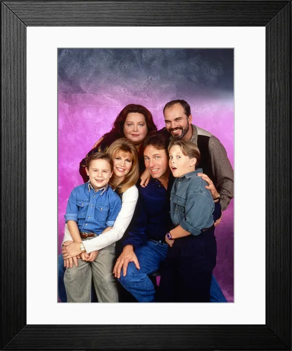 Framed Print : HEARTS AFIRE, from left: Clark Duke, Markie Post, Conchata Ferrell, John Ritter, Billy Bob Thornton (top), Justin Burnette, 1992-1995 Framed Print : HEARTS AFIRE, from left: Clark Duke, Markie Post, Conchata Ferrell, John Ritter, Billy Bob Thornton (top), Justin Burnette, 1992-1995