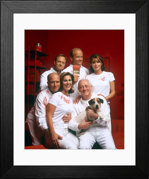 Framed Print : FRASIER, clockwise from top: Kelsey Grammer, Jane Leeves, Eddie the dog, John Mahoney, Peri Gilpin, Dan Butler, David Hyde Pierce, (TV GUIDE cover shoot, October 3-9, 1998)