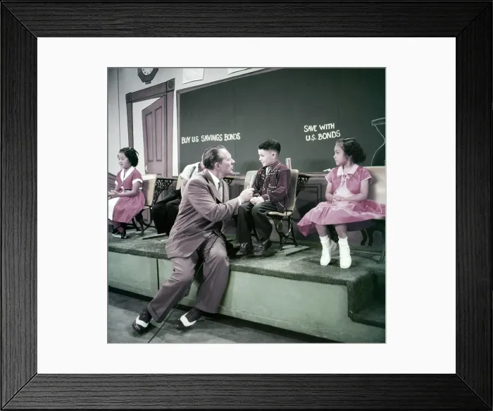 Framed Print : THE LINKLETTER SHOW, (aka HOUSE PARTY), Art Linkletter, host, interviewing children on the Kids Say The Darndest Thing segment, 1952-1969