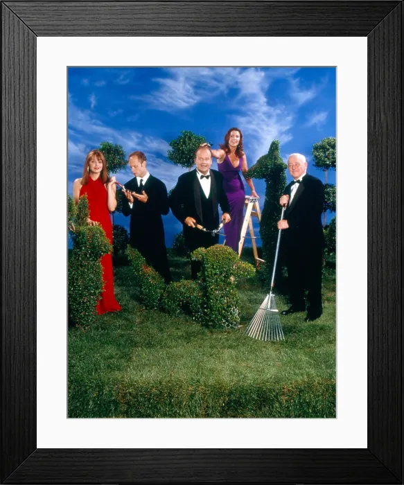 Framed Print : FRASIER, from left: Jane Leeves, Kelsey Grammer, David Hyde Pierce, Peri Gilpin, John Mahoney, 1993-2004 Framed Print : FRASIER, from left: Jane Leeves, Kelsey Grammer, David Hyde Pierce, Peri Gilpin, John Mahoney, 1993-2004