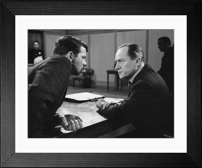 Framed Print : THE DEFENDERS, from left: Robert Reed, E.G. Marshall, 1961-1965