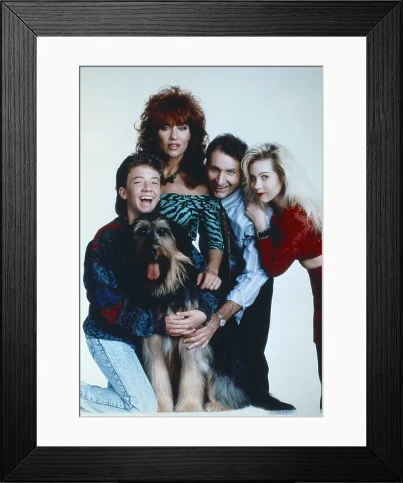 Framed Print : MARRIED...WITH CHILDREN, (aka MARRIED WITH CHILDREN), from left: David Faustino, Buck, Katey Sagal, Ed O'Neill, Christina Applegate, (1988), 1987-1997 Framed Print : MARRIED...WITH CHILDREN, (aka MARRIED WITH CHILDREN), from left: David Faustino, Buck, Katey Sagal, Ed O'Neill, Christina Applegate, (1988), 1987-1997