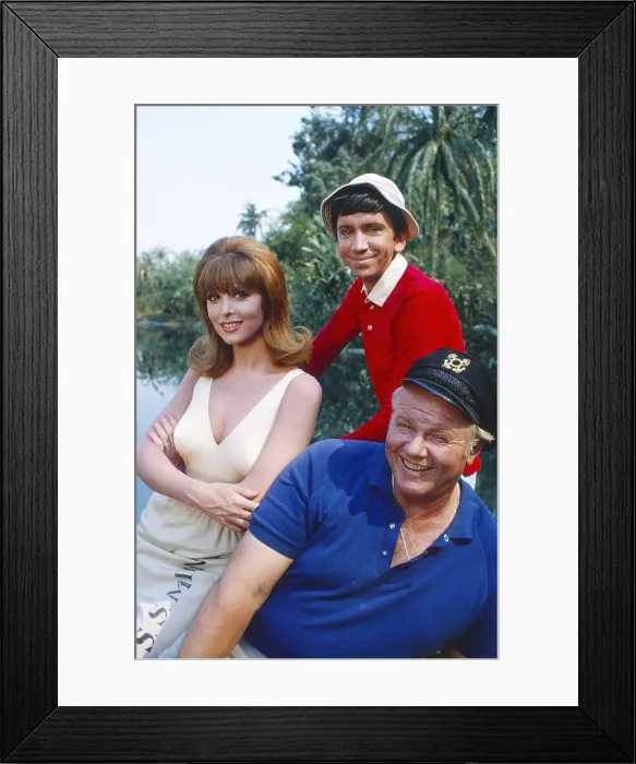 Framed Print : GILLIGAN'S ISLAND, from left, Tina Louise, Bob Denver, Alan Hale, Jr. (1964), 1964-1967