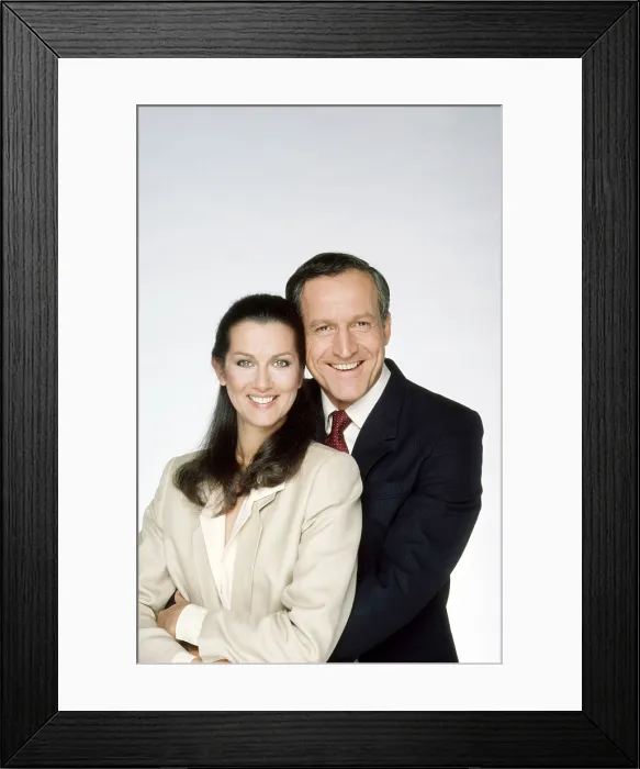 Framed Print : HILL STREET BLUES, from left: Veronica Hamel, Daniel J. Travanti, (1984), 1981-87 Framed Print : HILL STREET BLUES, from left: Veronica Hamel, Daniel J. Travanti, (1984), 1981-87